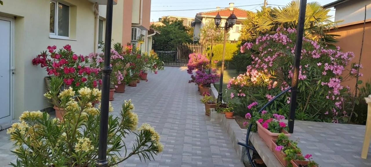 Hotel Амида Varvara  Esterno foto